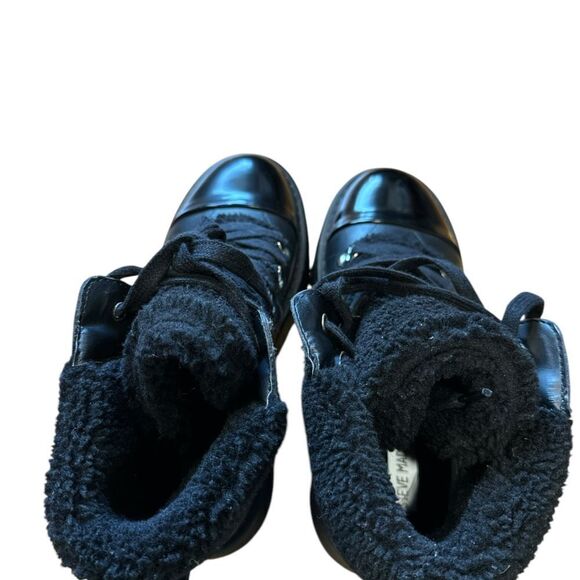 Revolve Steve Madden Reyen Leather Platform Boot Right foot 7 left foot 7.5 NWOT - Picture 10 of 13